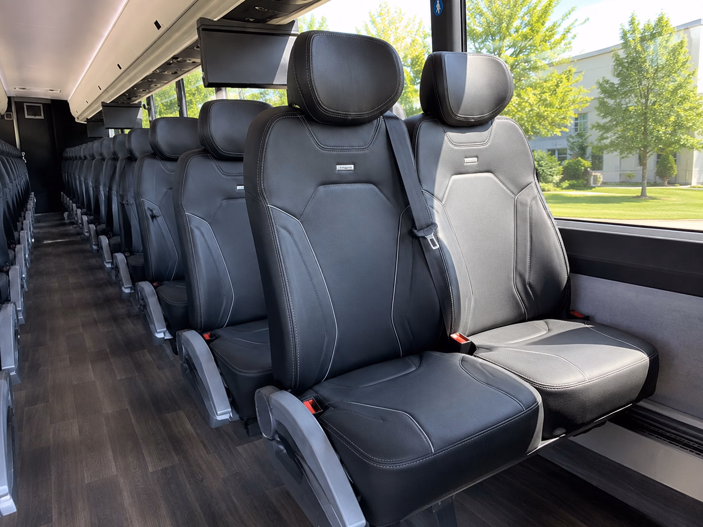 alexandria government meeting and conference shuttles