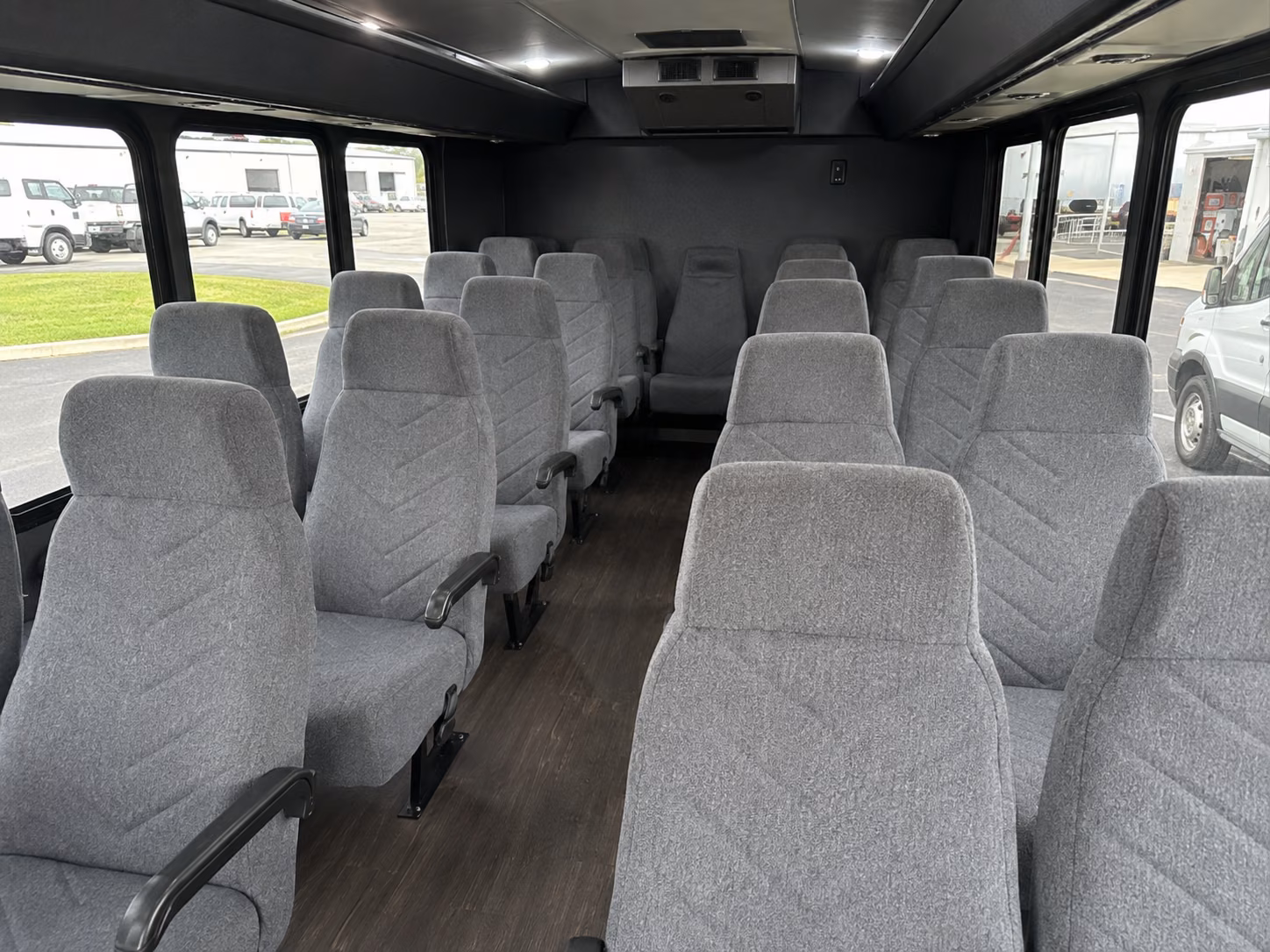 hotel shuttles for conferences and business travel