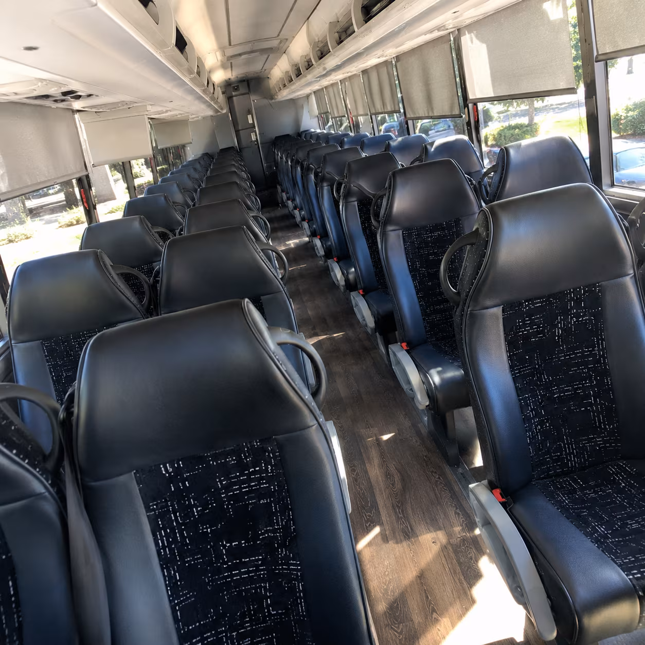 private charter buses for layovers in alexandria